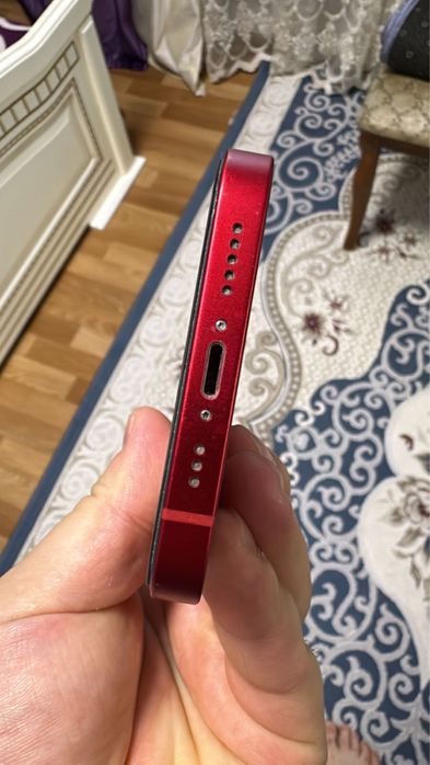 Продам айфон в хорошем состояние