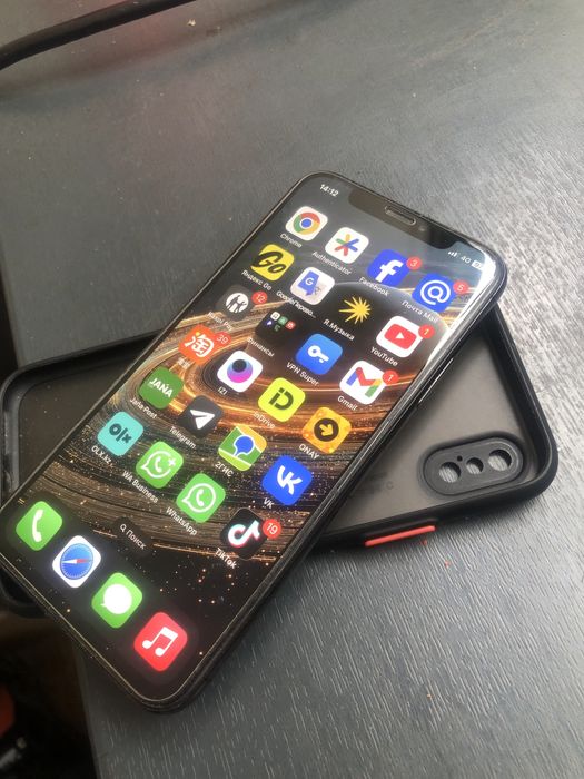 iPhone X 256GB Black 100%
