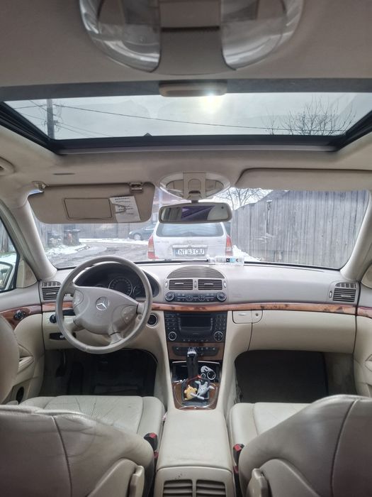 De vânzare Mercedes E Class w211 2.2D