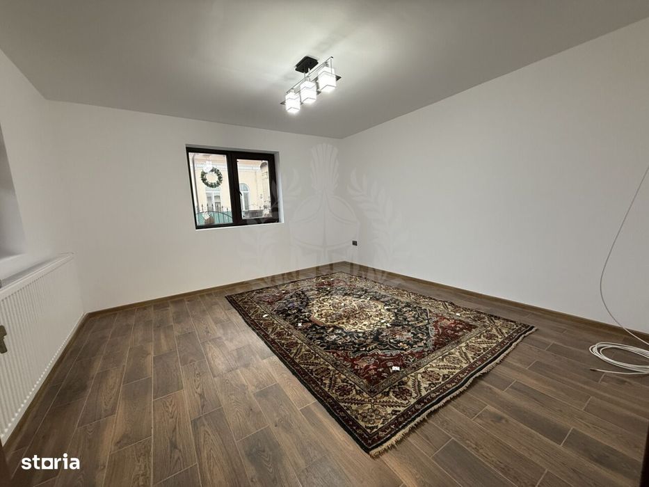 Casa noua de inchiriat, spațiu comercial/ locuinta, zona AFI Ploiesti