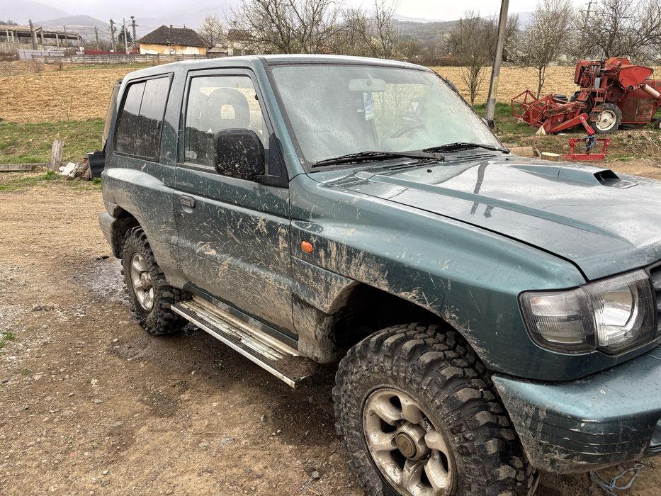 Mitsubishi pajero 2.5 an 2004/schimb cu L200