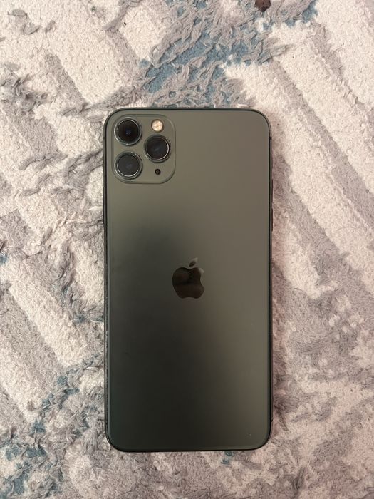 IPhone 11 pro max 64 gb в хорошем состоянии