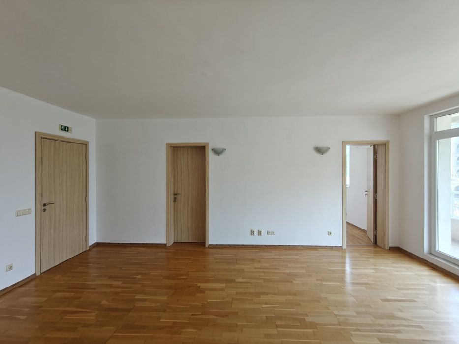 Продава се Двустаен апартамент в Свиленград - 65 кв.м за 16 €/кв.м - Снимка #4