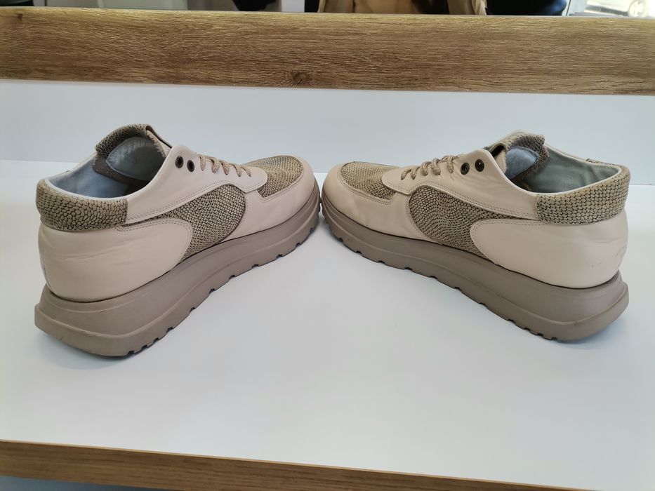 Маратонки от естествена кожа