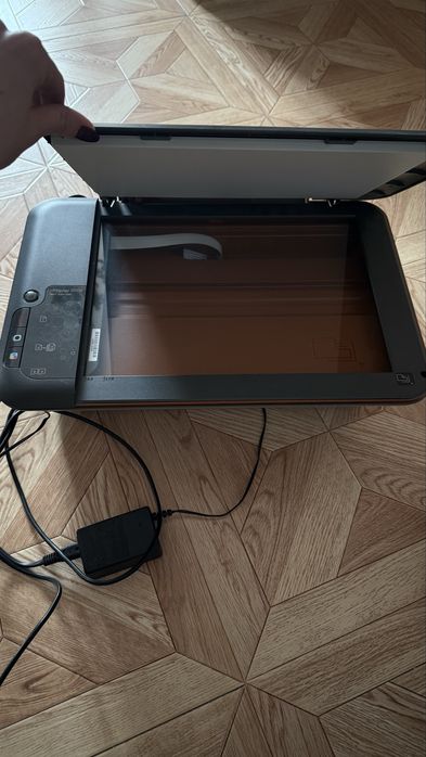 Принтер/ Копир/ Сканер hp 2050А