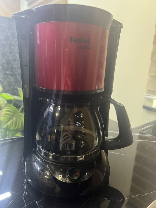 Продается кофеварка в хорошем состоянии