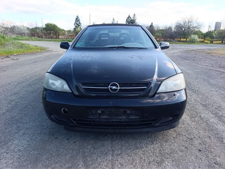 Opel Astra G -Cabrio2.2I