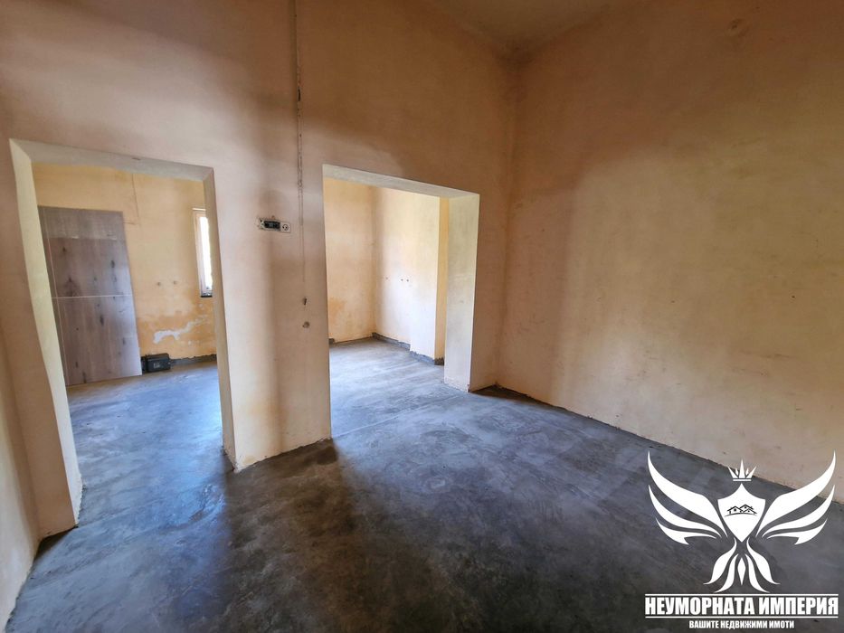 Дава се под наем Офис в Асеновград - 90 кв.м за 409 € - Снимка #13