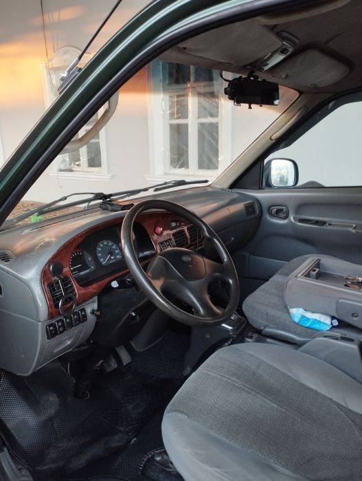 Продаётся kia pregio