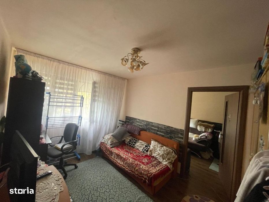 Apartament cu 3 camere, 38.19 mp, zona Valea Rosie