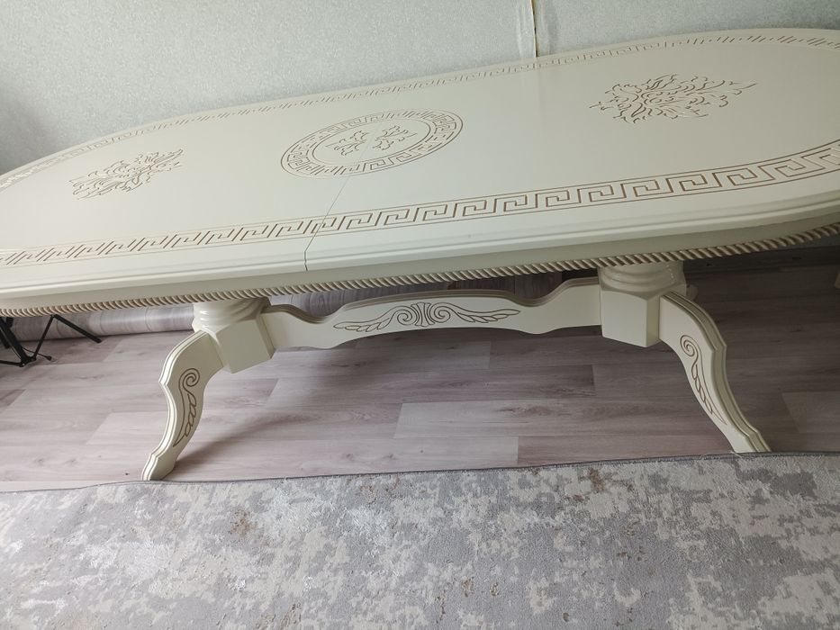 Гостевой раздвижной стол