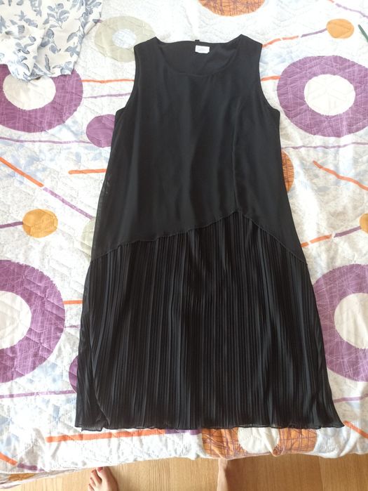 Дамска рокля от черен шифон