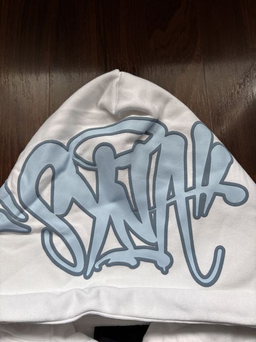 Syna World tracksuit