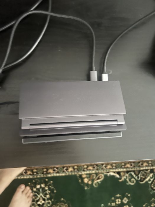 Продаю USB хаб UGREEN CM800 9-in-1. Торг есть.