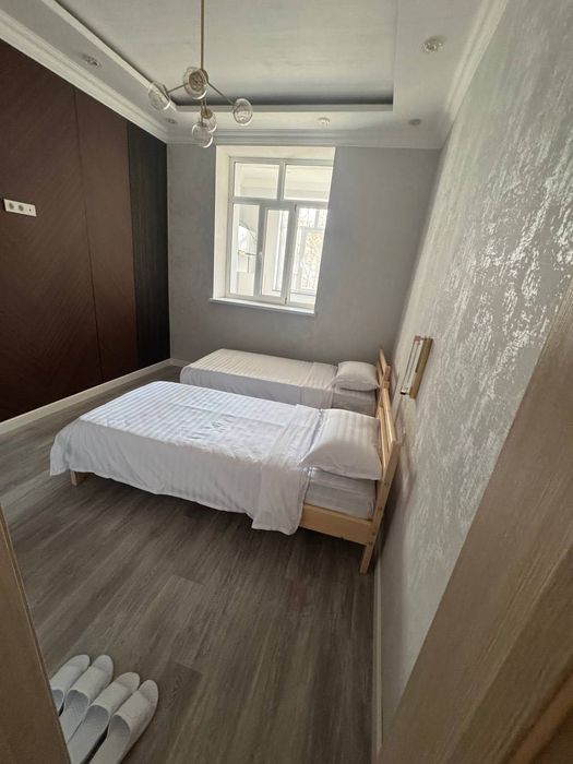 Hostel lux, Mehmonhona