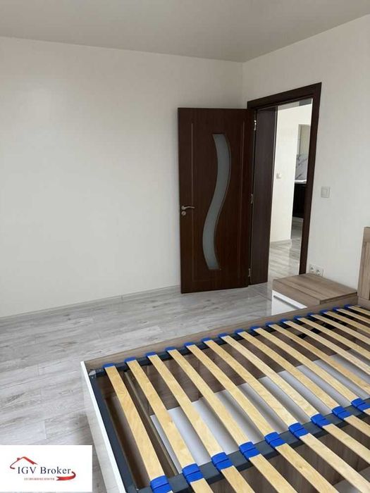 Дава се под наем Тристаен апартамент в София, Враждебна - 100 кв.м за 1000 € - Снимка #12