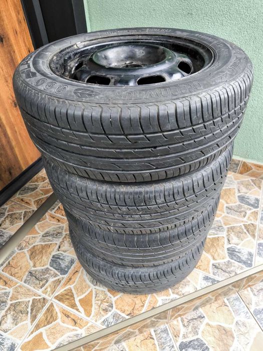 Гуми Lassa 185/60R14+железни джанти