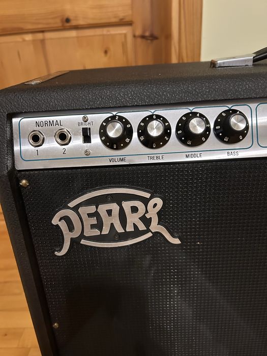 Кубе за китара PEARL 1200