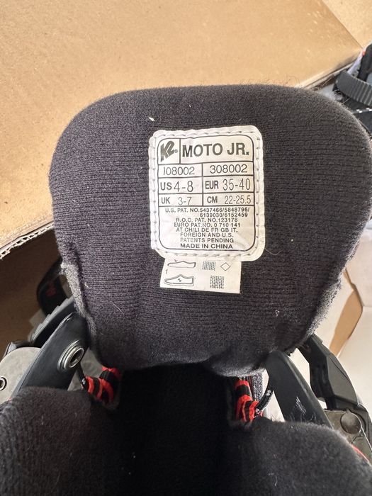 VAND ghete cu role marimea EU 35-40