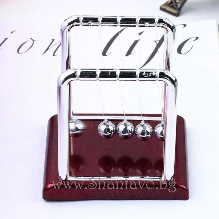 Люлката на Нютон