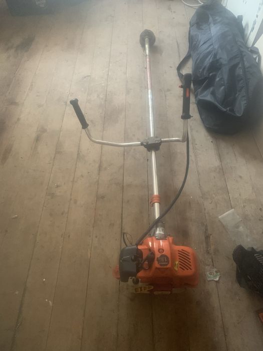 Vand motocasa ruris urgent