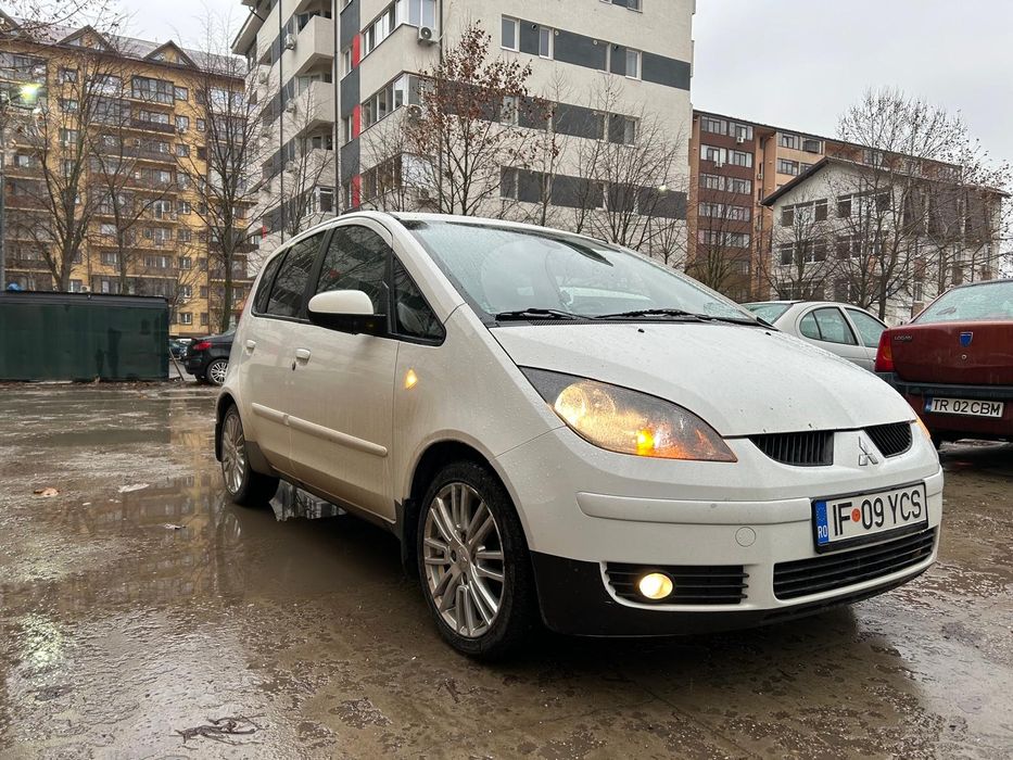 Mitsubishi colt 2010