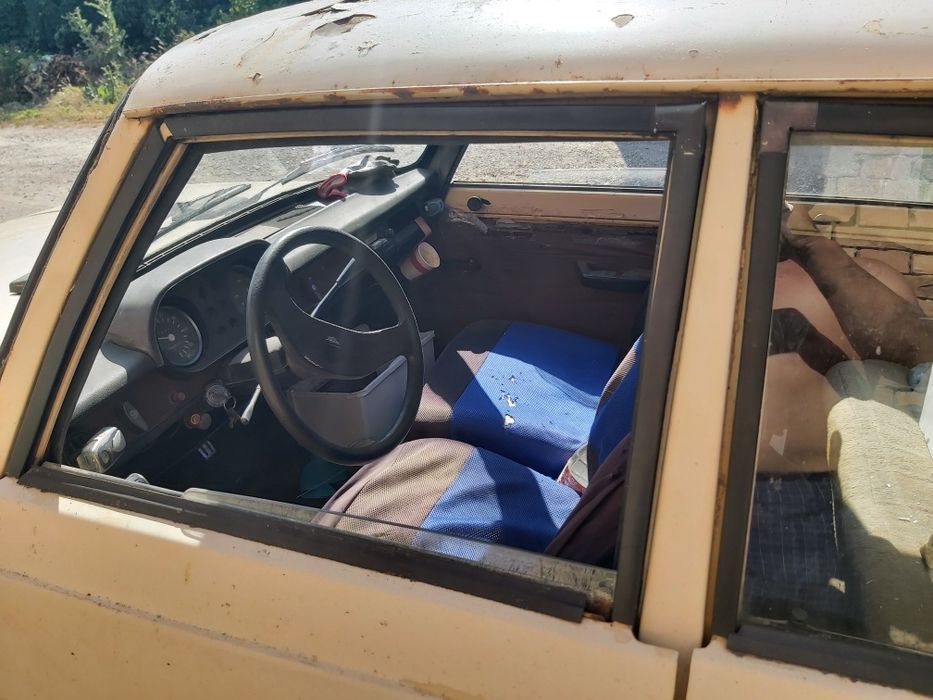 Варбург 353 за реставрация