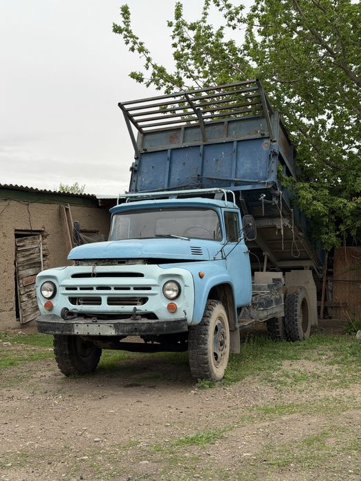 Продам ЗИЛ в рабочем состояние . Документы в порядке , налог все уплач