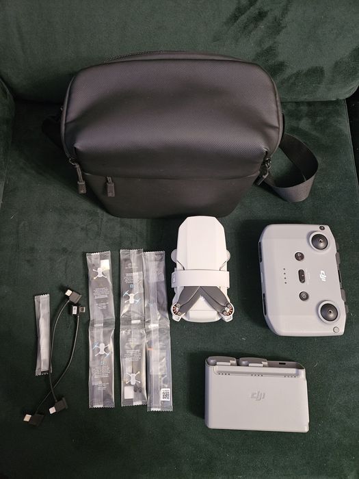 Drona DJI Mini 2 SE