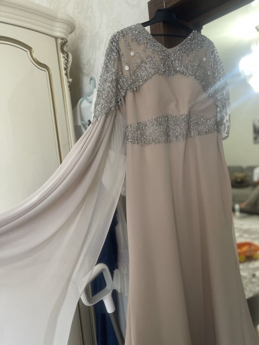 Продам вечернее платье