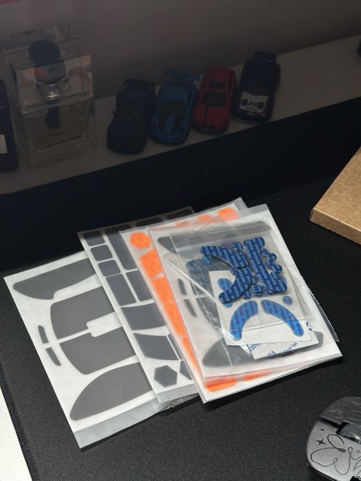 Unius Black Lotus 8K