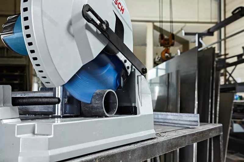 BOSCH GCD 12 JL Ferastrau Circular  Metal (fara scantei)