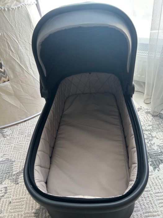 Коляска Mommer Pro