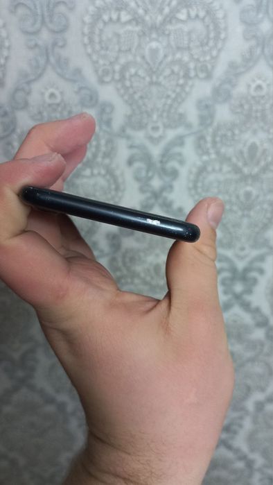 Iphone 7 хороший состояния