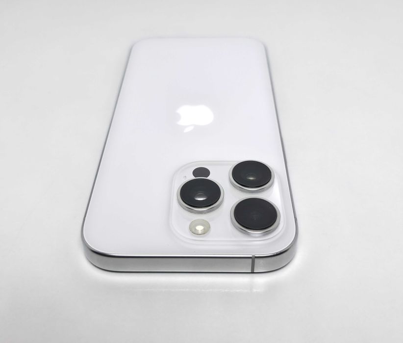 iPhone 16 Pro 128GB White Titanium