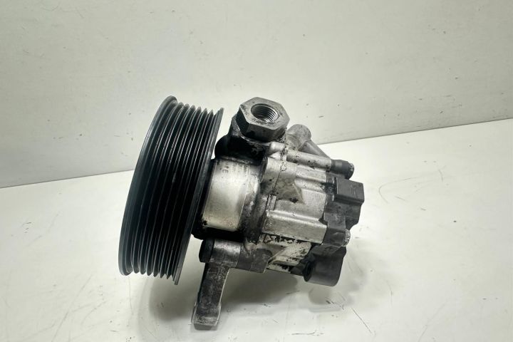 Pompa servodirectie 3.0 cdi A0044668301 Mercedes-Benz CLS-Class C219