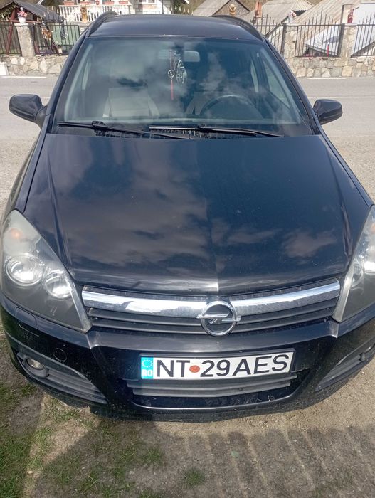 Vând Opel Astra h