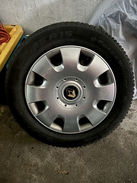 Set 4 roti/jante Renault/Dacia 185/65 R15 iarnă