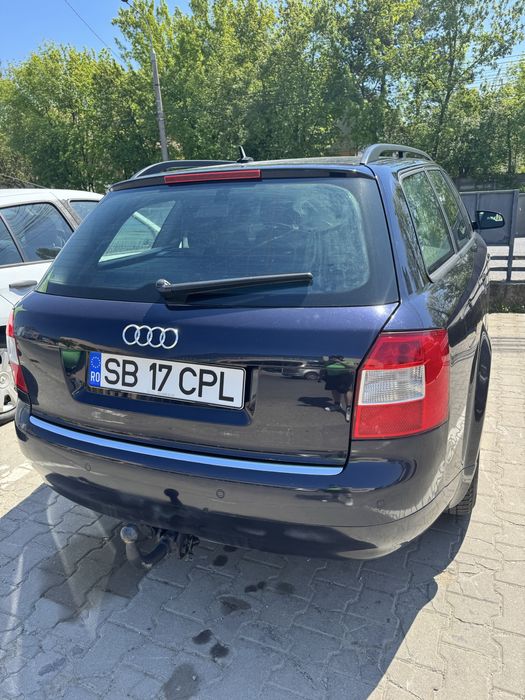 Audi A4 B6.