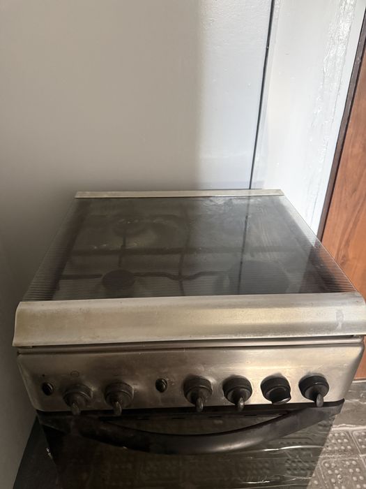 Газовая плита INDESIT