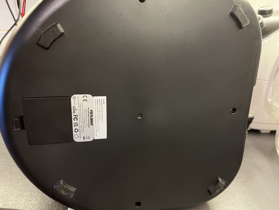 Хранилка за котки PETLIBRO