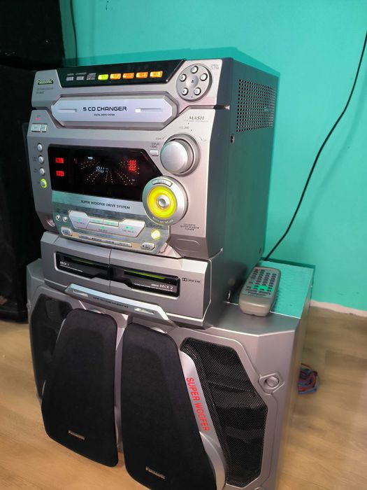 МОЩНА Panasonic аудио система – 5 CD, бас, дистанционно | ПЕРФЕКТНА