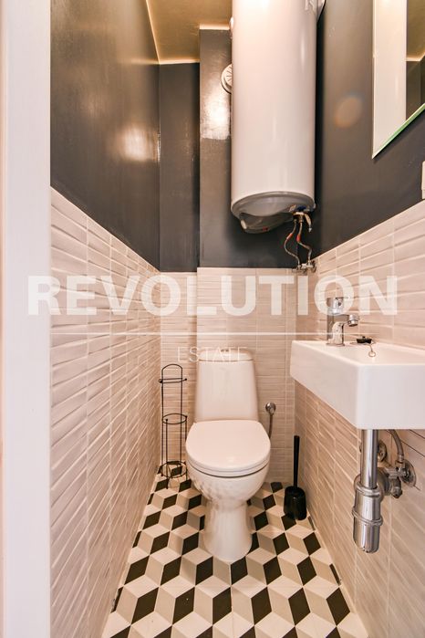 Дава се под наем Тристаен апартамент в София, Зона Б-18 - 85 кв.м за 799 € - Снимка #11