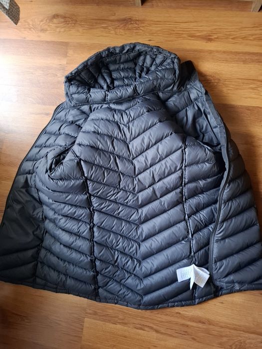 Peak performance дамско зимно яке XL размер.