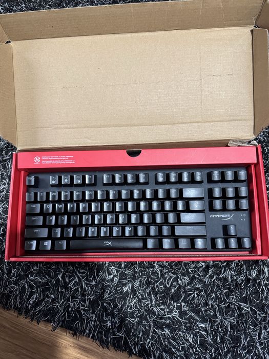 Клавиатура HyperX Alloy