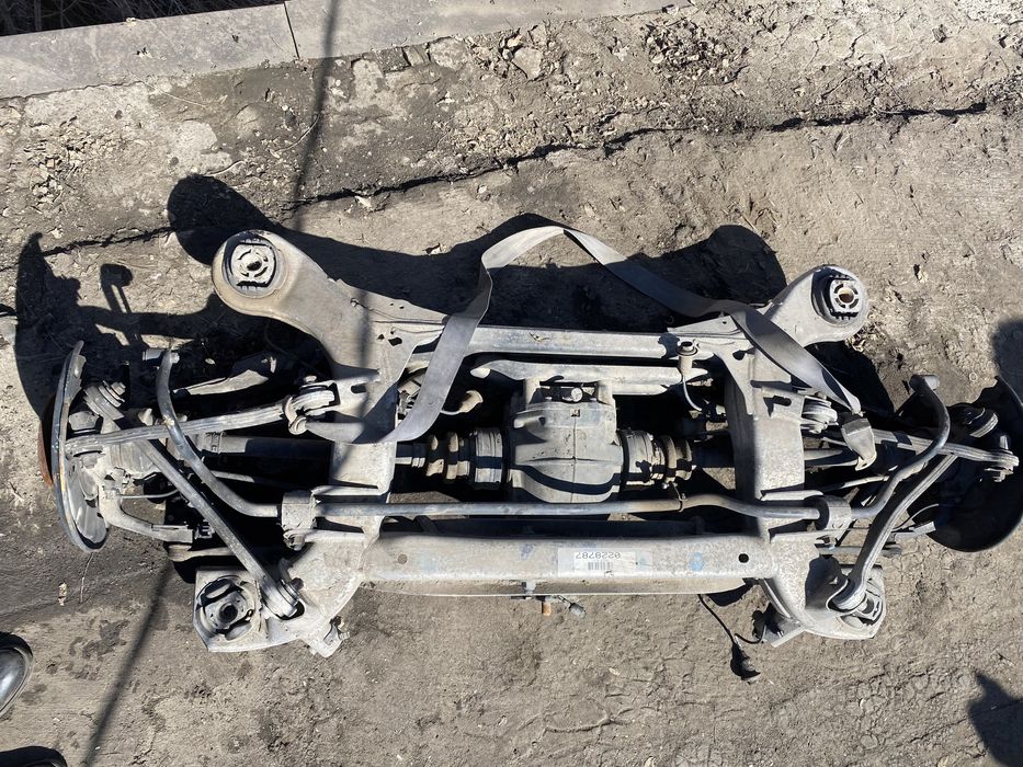 Задняя балка Мерседес W211