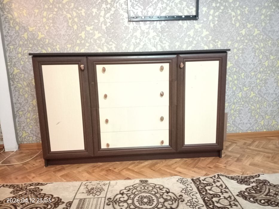 Продам срочно спальный гарнитур