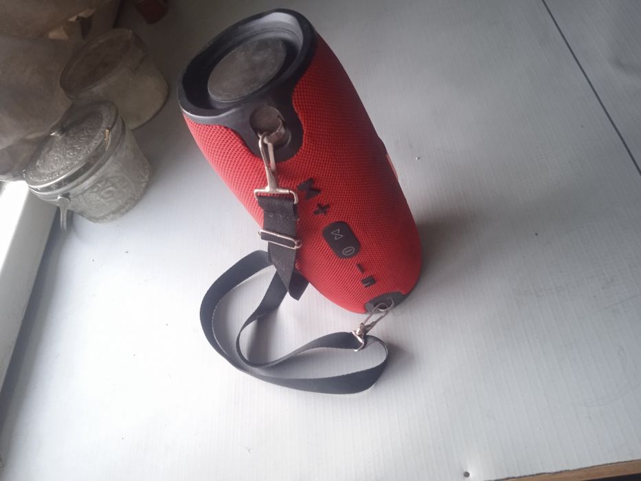 Продам колонку Громкую