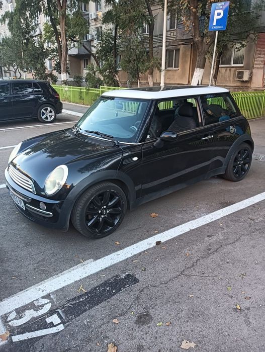 Mini Cooper One R50 1.6 2003 Bucuresti Sectorul 5 • OLX.ro