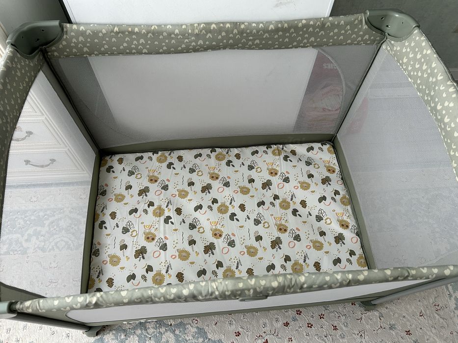 Продам кровать манеж